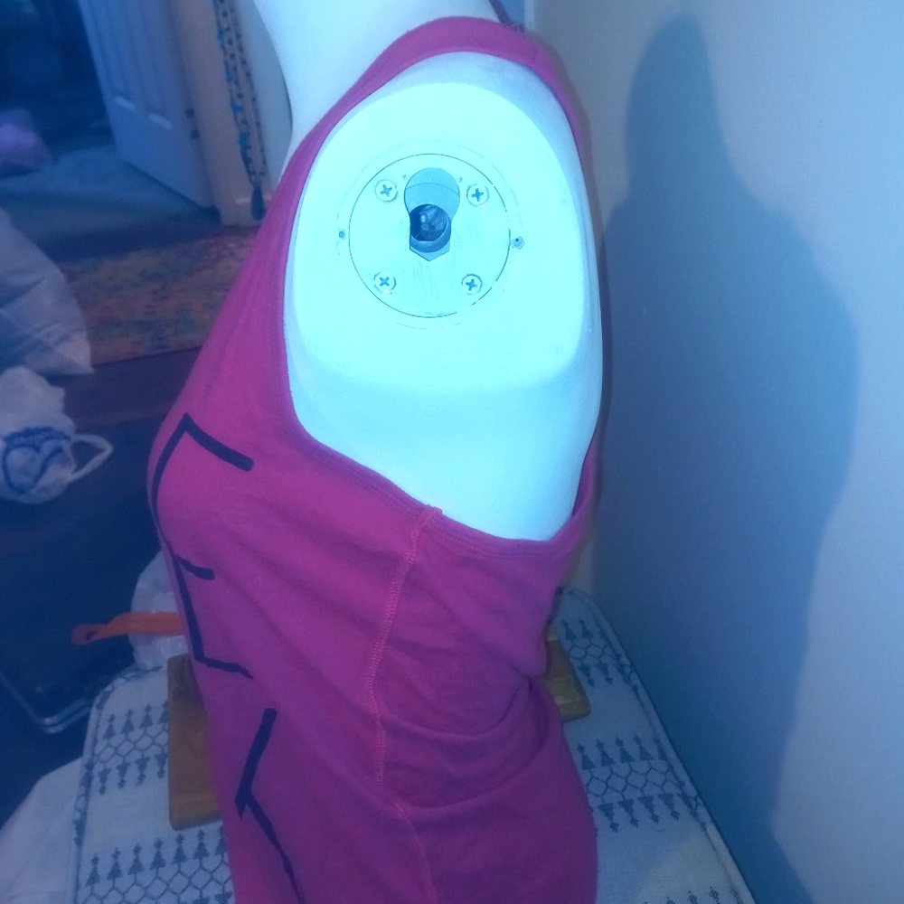 Tank top - Picture 3 of 3